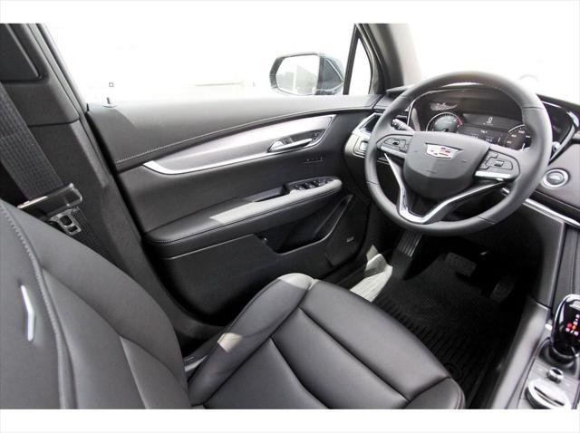 new 2025 Cadillac XT6 car, priced at $49,315
