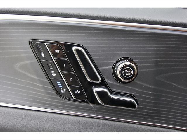 new 2025 Cadillac LYRIQ car, priced at $65,590