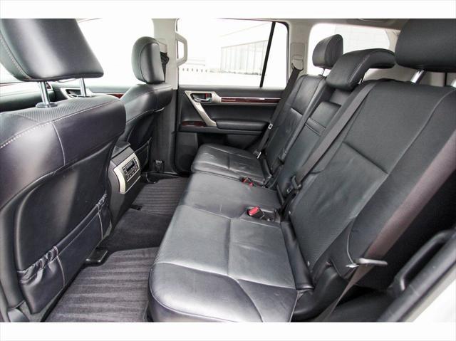 used 2018 Lexus GX 460 car, priced at $29,168