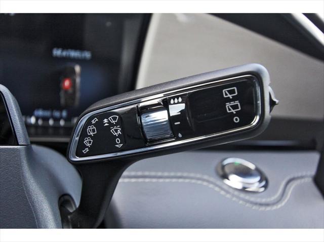 used 2024 Lincoln Navigator car, priced at $88,788