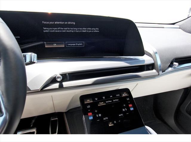 new 2026 Cadillac VISTIQ car, priced at $82,215