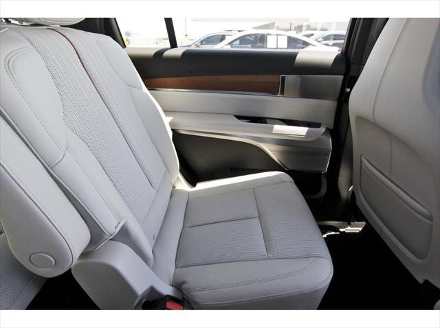 new 2026 Cadillac VISTIQ car, priced at $82,215