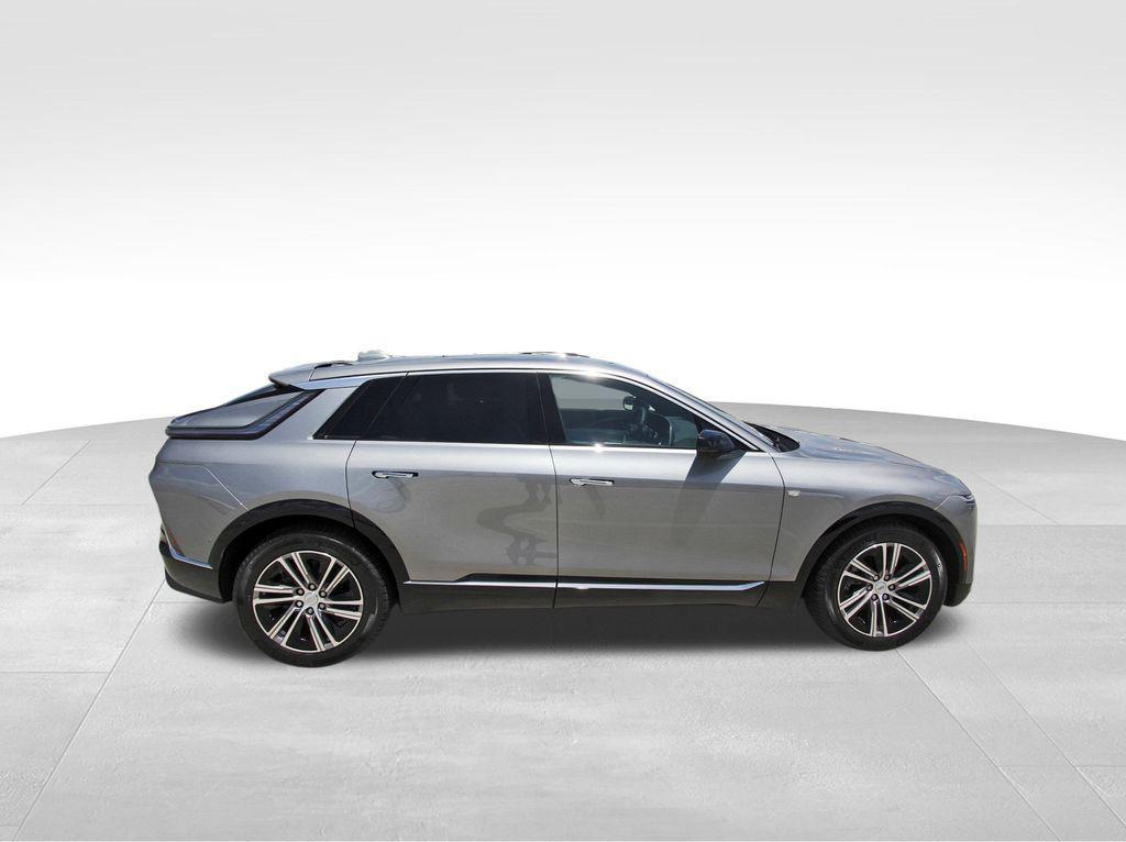 new 2025 Cadillac LYRIQ car, priced at $60,090