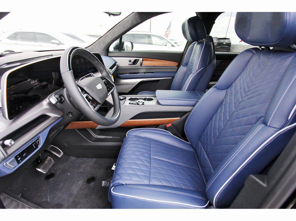 new 2026 Cadillac VISTIQ car, priced at $94,215