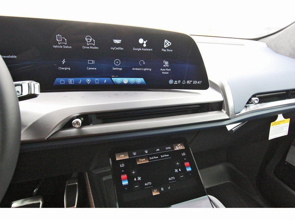 new 2026 Cadillac VISTIQ car, priced at $94,215