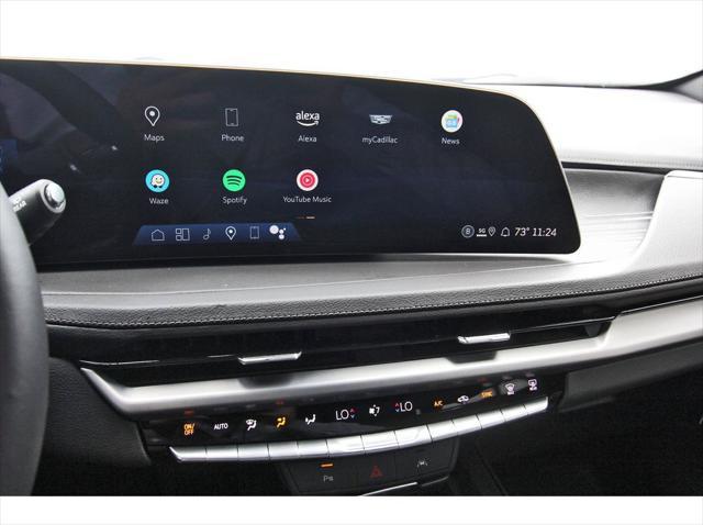 used 2025 Cadillac XT4 car, priced at $40,991