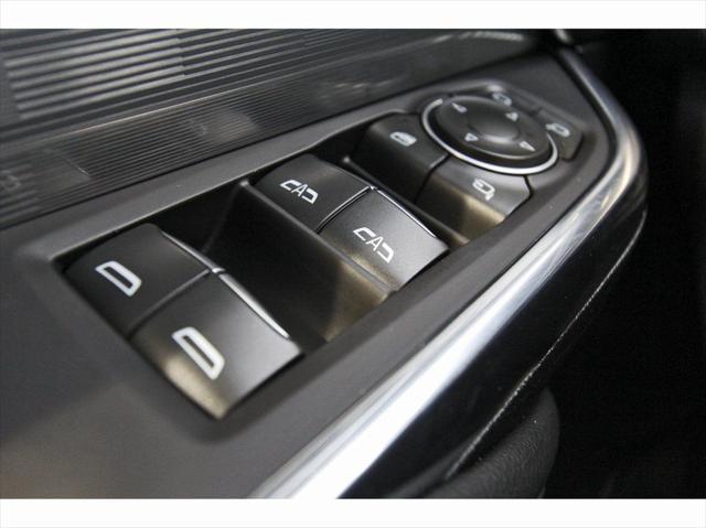 used 2025 Cadillac XT4 car, priced at $38,991