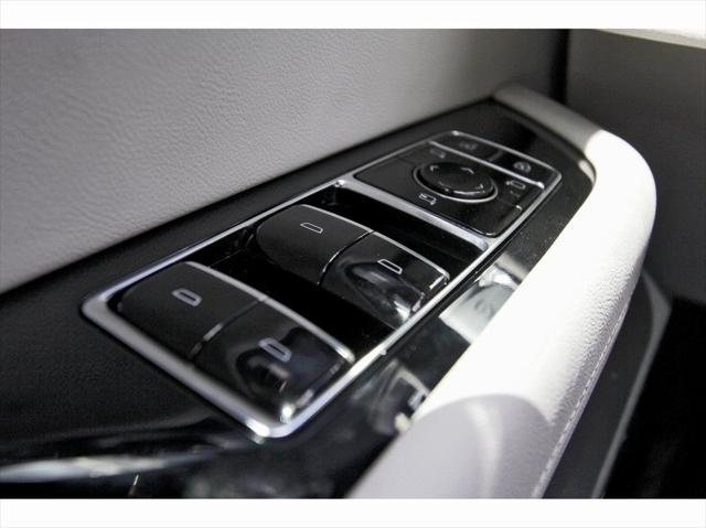 new 2026 Cadillac VISTIQ car, priced at $80,515