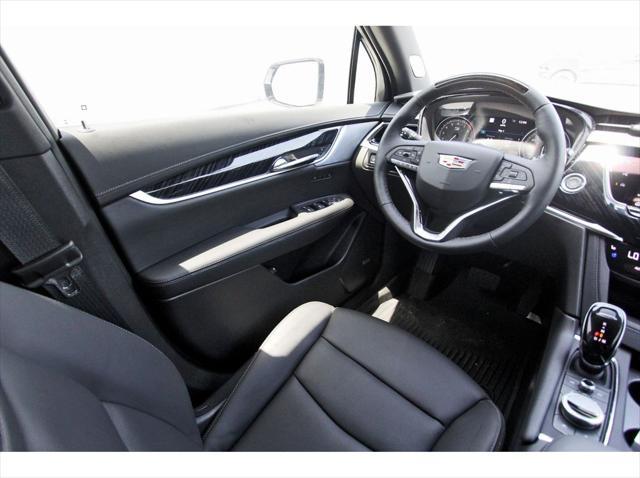 new 2025 Cadillac XT6 car, priced at $65,065