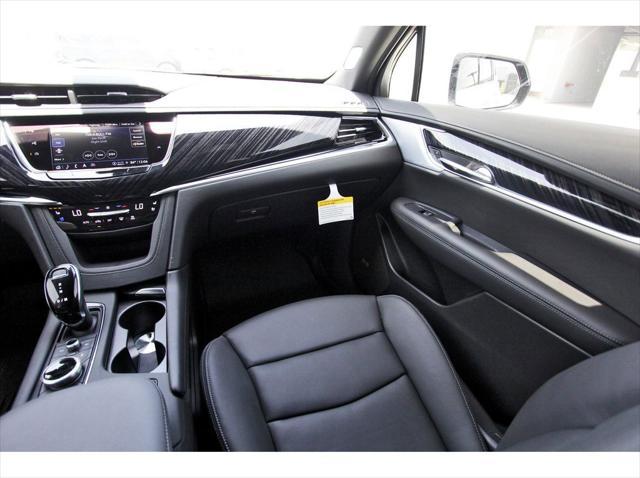 new 2025 Cadillac XT6 car, priced at $65,065