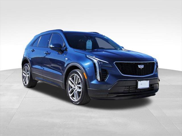 used 2022 Cadillac XT4 car, priced at $29,201