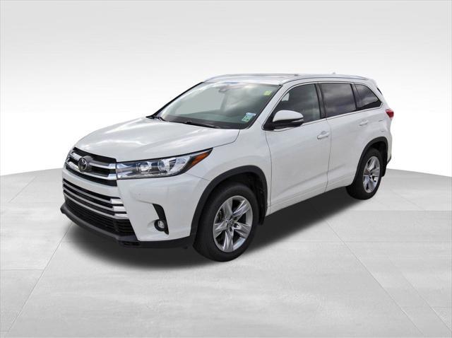 used 2019 Toyota Highlander car, priced at $27,475