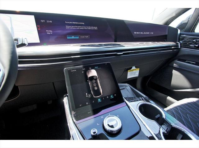 new 2025 Cadillac Escalade car, priced at $131,985