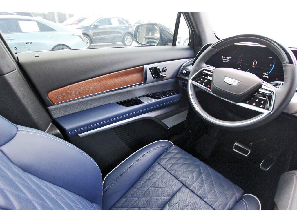 new 2026 Cadillac VISTIQ car, priced at $94,215