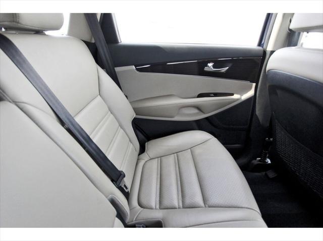 used 2020 Kia Sorento car, priced at $18,170