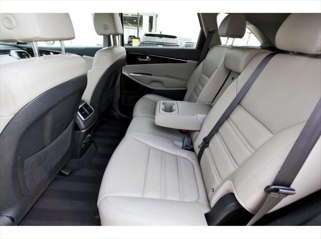 used 2020 Kia Sorento car, priced at $18,170