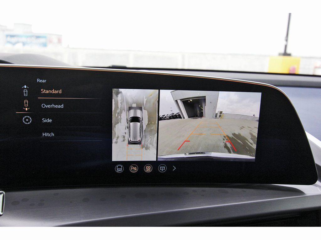 new 2026 Cadillac VISTIQ car, priced at $94,215