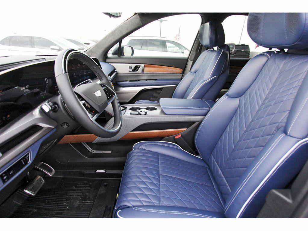 new 2026 Cadillac VISTIQ car, priced at $94,215