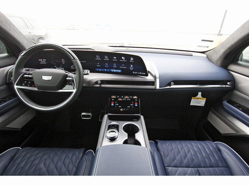 new 2026 Cadillac VISTIQ car, priced at $94,215