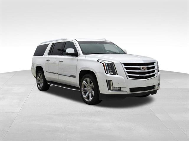 used 2018 Cadillac Escalade ESV car, priced at $25,179