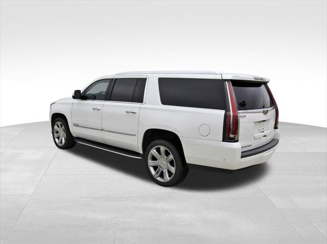 used 2018 Cadillac Escalade ESV car, priced at $25,179