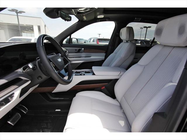 new 2026 Cadillac VISTIQ car, priced at $80,215