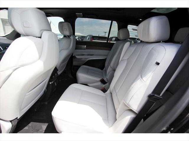 new 2026 Cadillac VISTIQ car, priced at $80,215