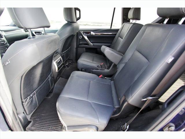 used 2023 Lexus GX 460 car, priced at $56,105