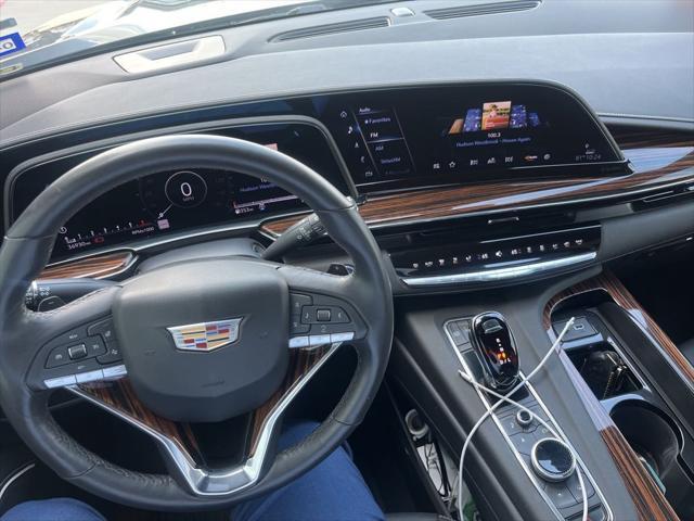 used 2024 Cadillac Escalade ESV car, priced at $71,999