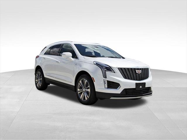 new 2025 Cadillac XT5 car, priced at $55,034