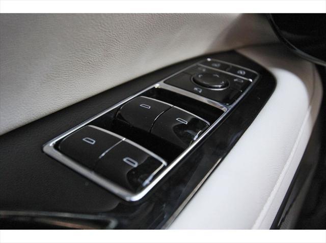 new 2025 Cadillac OPTIQ car, priced at $57,195