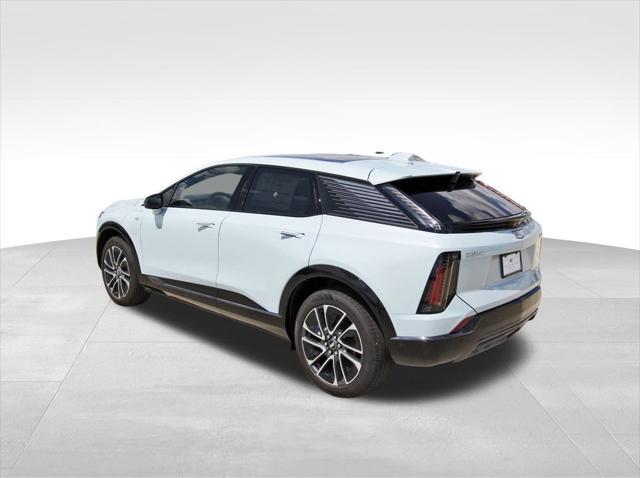 new 2025 Cadillac OPTIQ car, priced at $57,195