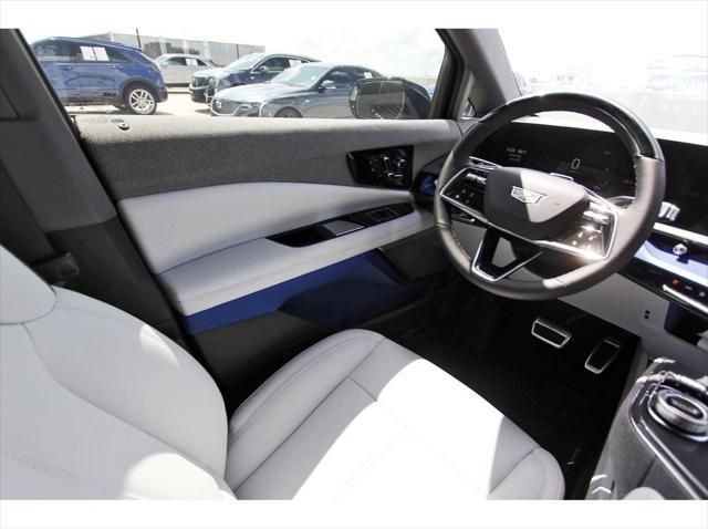 new 2025 Cadillac OPTIQ car, priced at $57,195