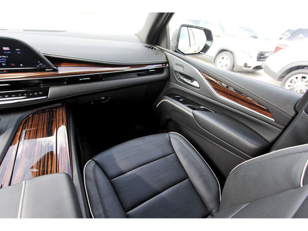 used 2023 Cadillac Escalade ESV car, priced at $69,875