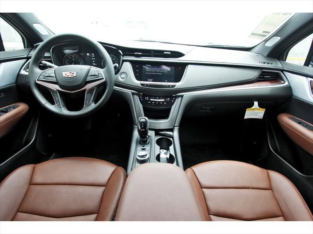 new 2025 Cadillac XT5 car, priced at $57,435