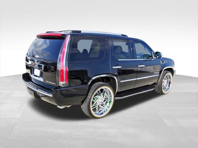 used 2013 Cadillac Escalade car