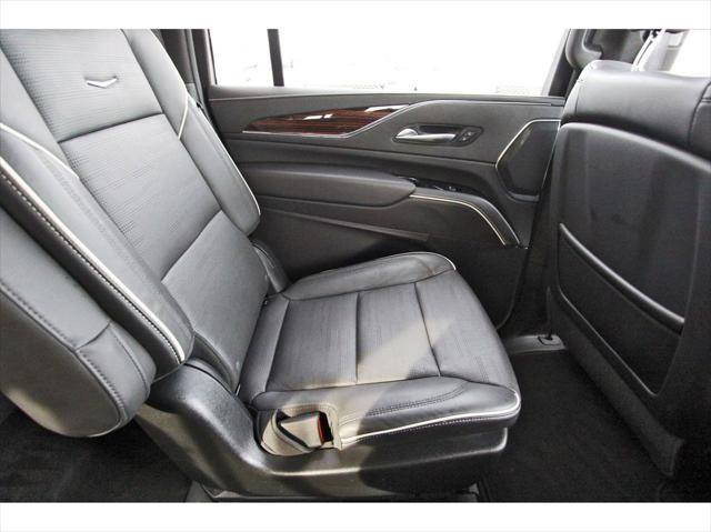 used 2023 Cadillac Escalade ESV car, priced at $66,295