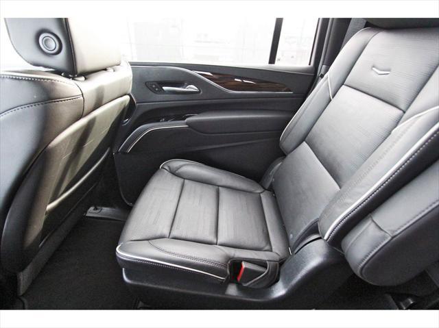 used 2023 Cadillac Escalade ESV car, priced at $66,295