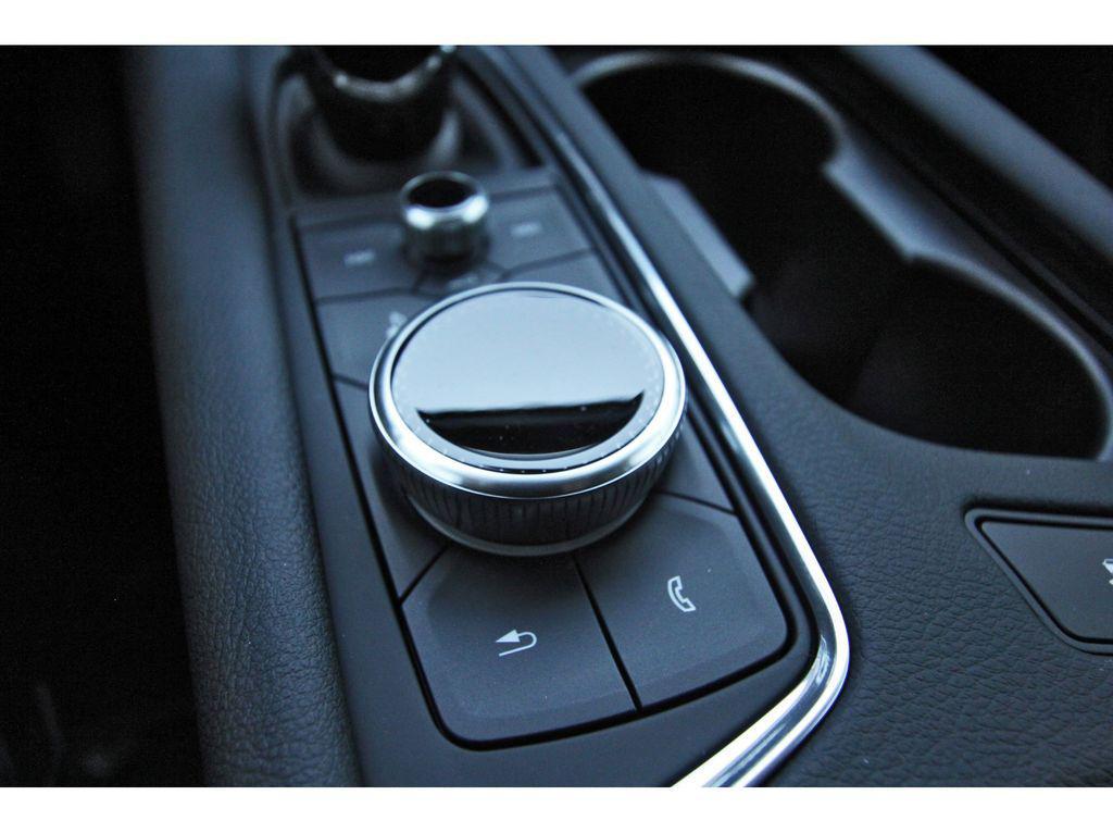 new 2025 Cadillac XT5 car, priced at $52,790