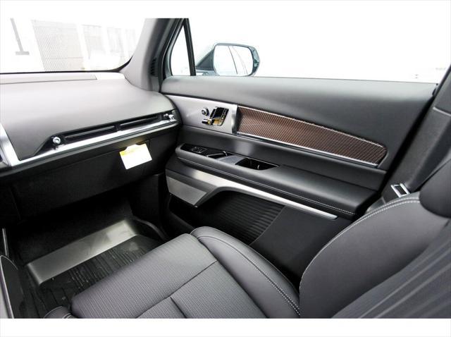new 2026 Cadillac VISTIQ car, priced at $81,615