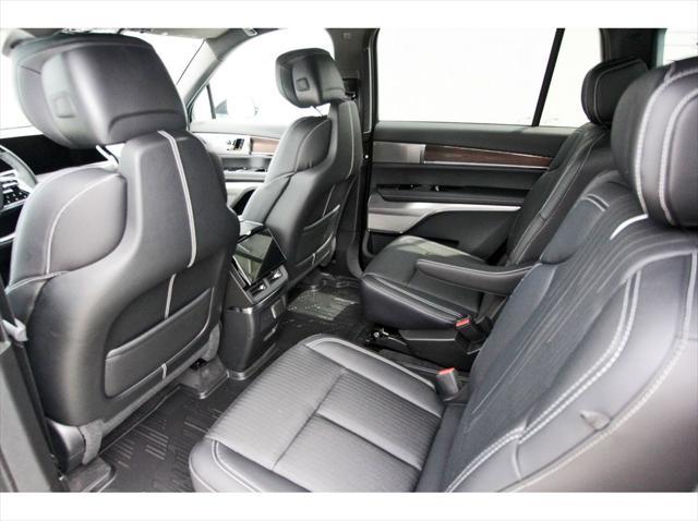 new 2026 Cadillac VISTIQ car, priced at $81,615