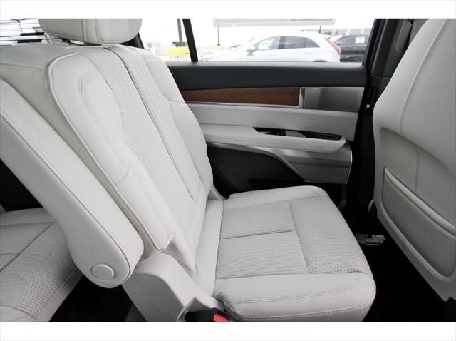 new 2026 Cadillac VISTIQ car, priced at $81,615