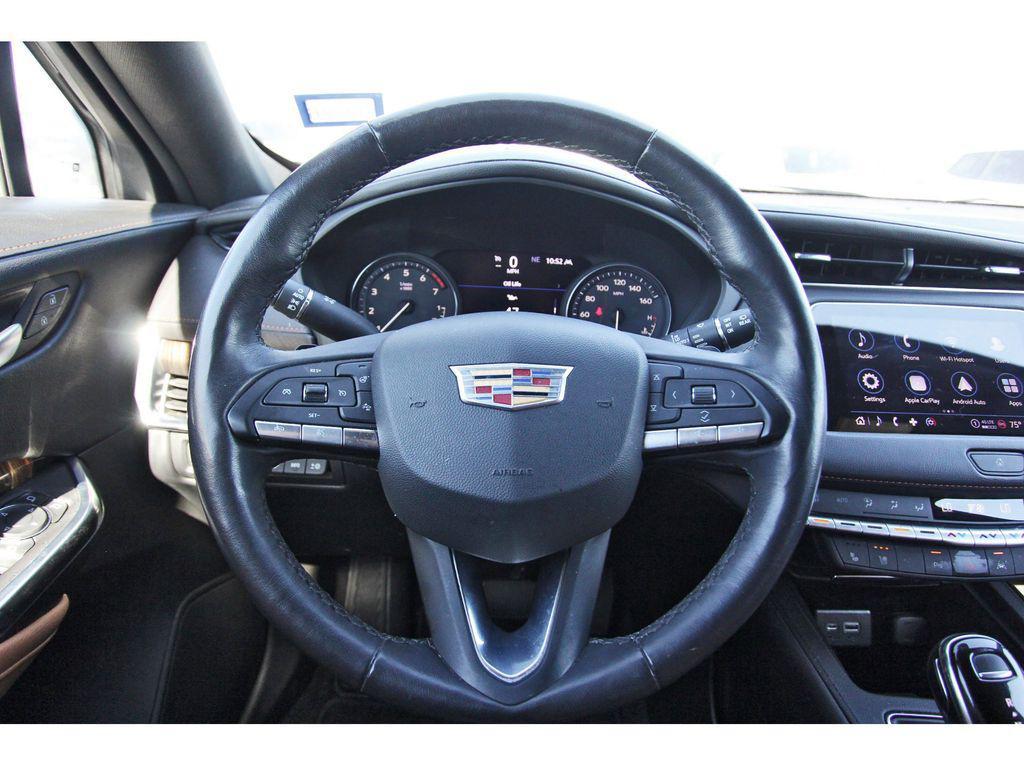 used 2023 Cadillac XT4 car, priced at $26,991