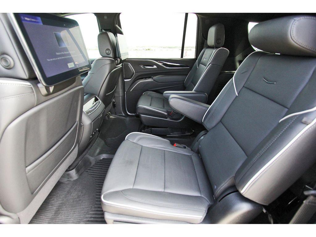 used 2024 Cadillac Escalade ESV car, priced at $85,991