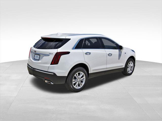 new 2025 Cadillac XT5 car, priced at $44,915