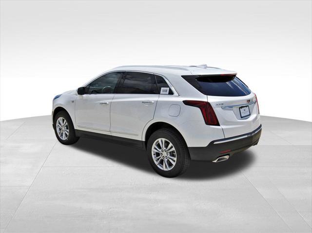 new 2025 Cadillac XT5 car, priced at $44,915