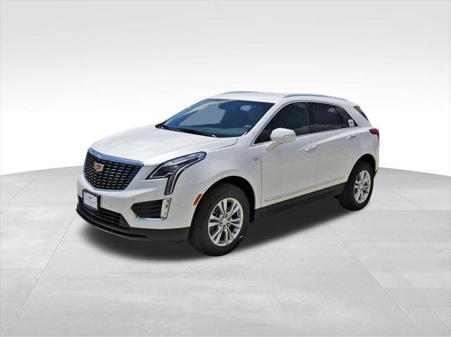 new 2025 Cadillac XT5 car, priced at $45,915