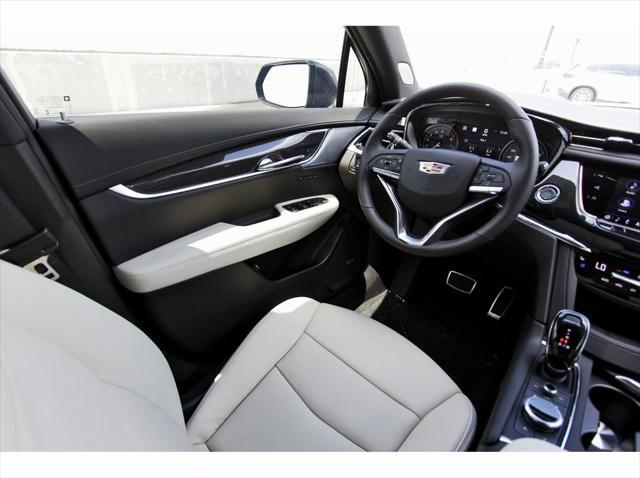 new 2025 Cadillac XT6 car, priced at $66,465