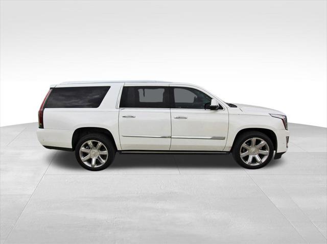 used 2018 Cadillac Escalade ESV car, priced at $27,795