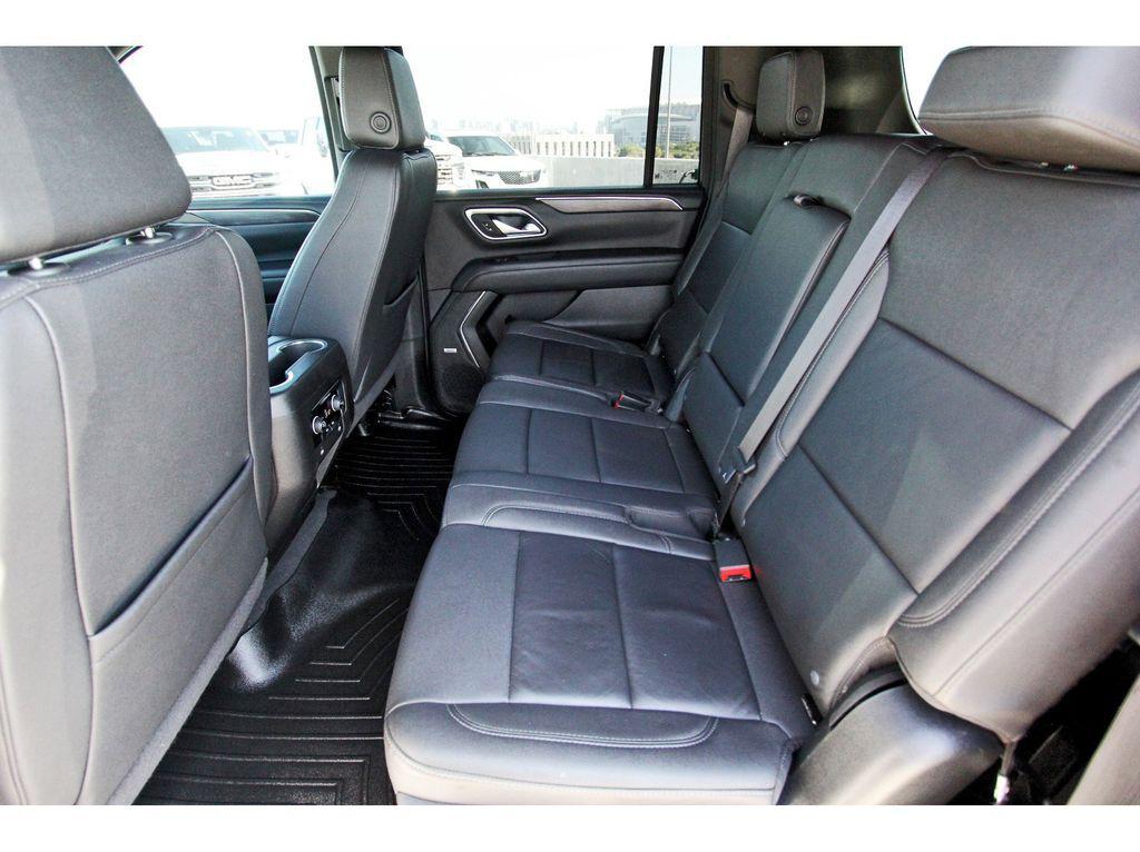 used 2023 Chevrolet Suburban car, priced at $39,991